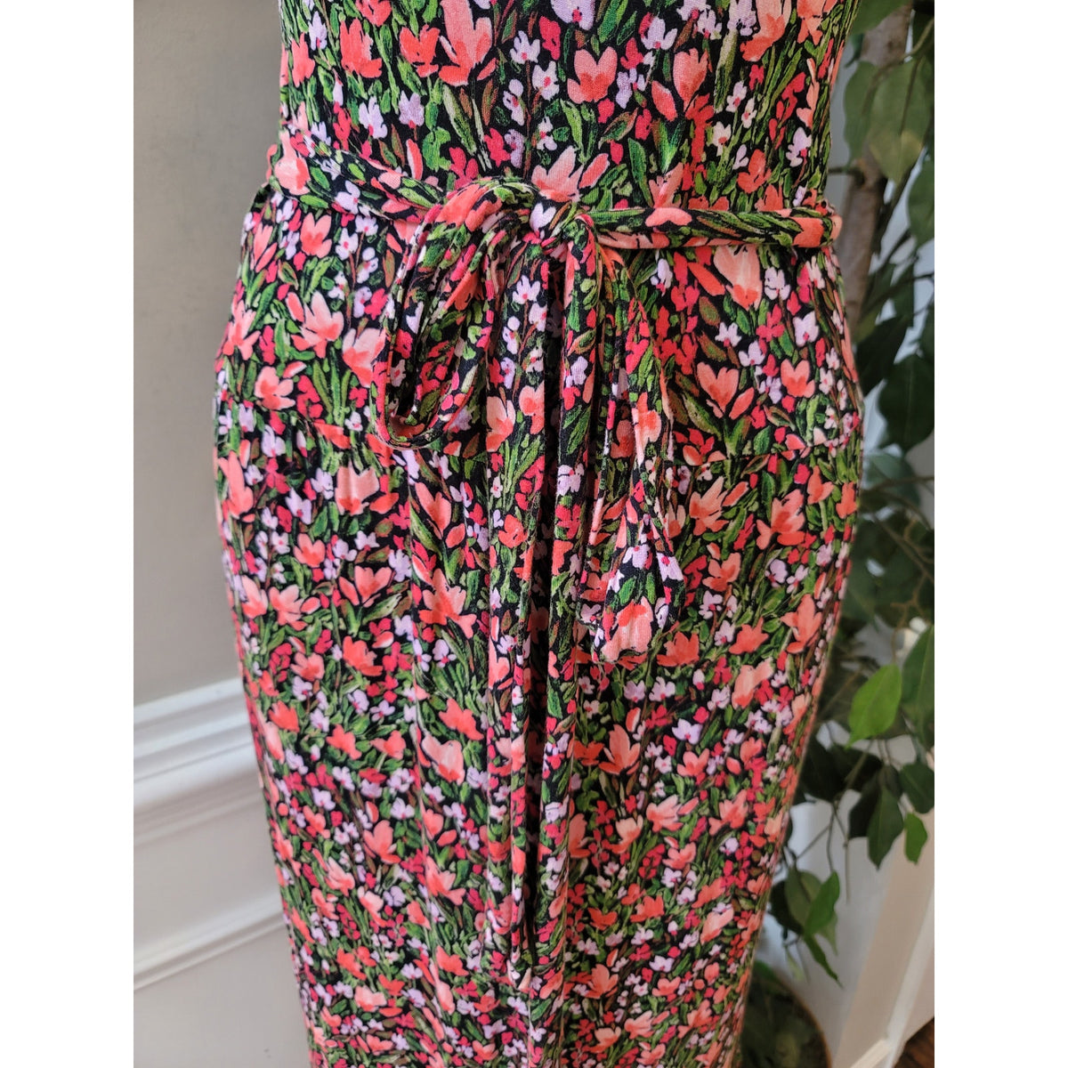 Terra & Sky Maxi Dress Women 1X Black Pink Stretch Floral Tie Waist Ruffle Hem