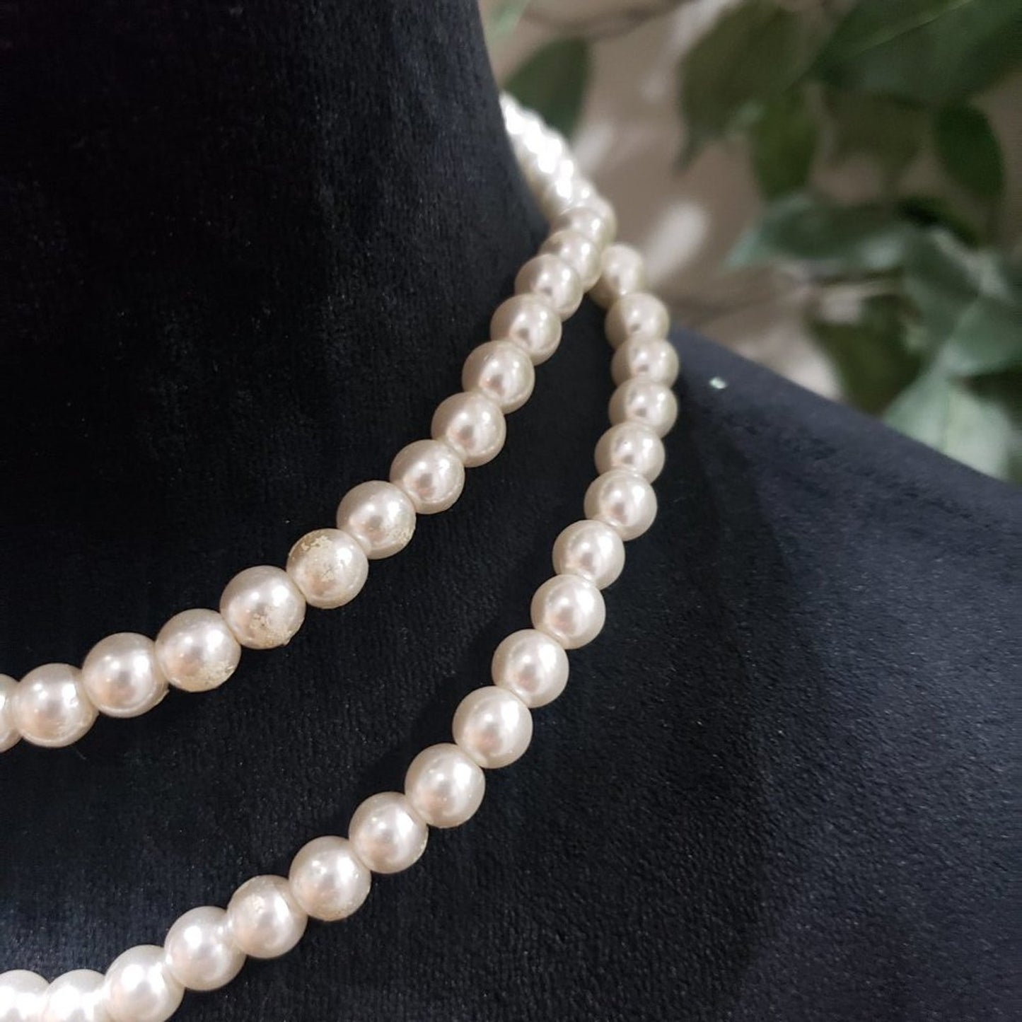 Womens Fashion Double Strand Chunky Faux Pearl Beaded Choker Necklace w/ Lobster