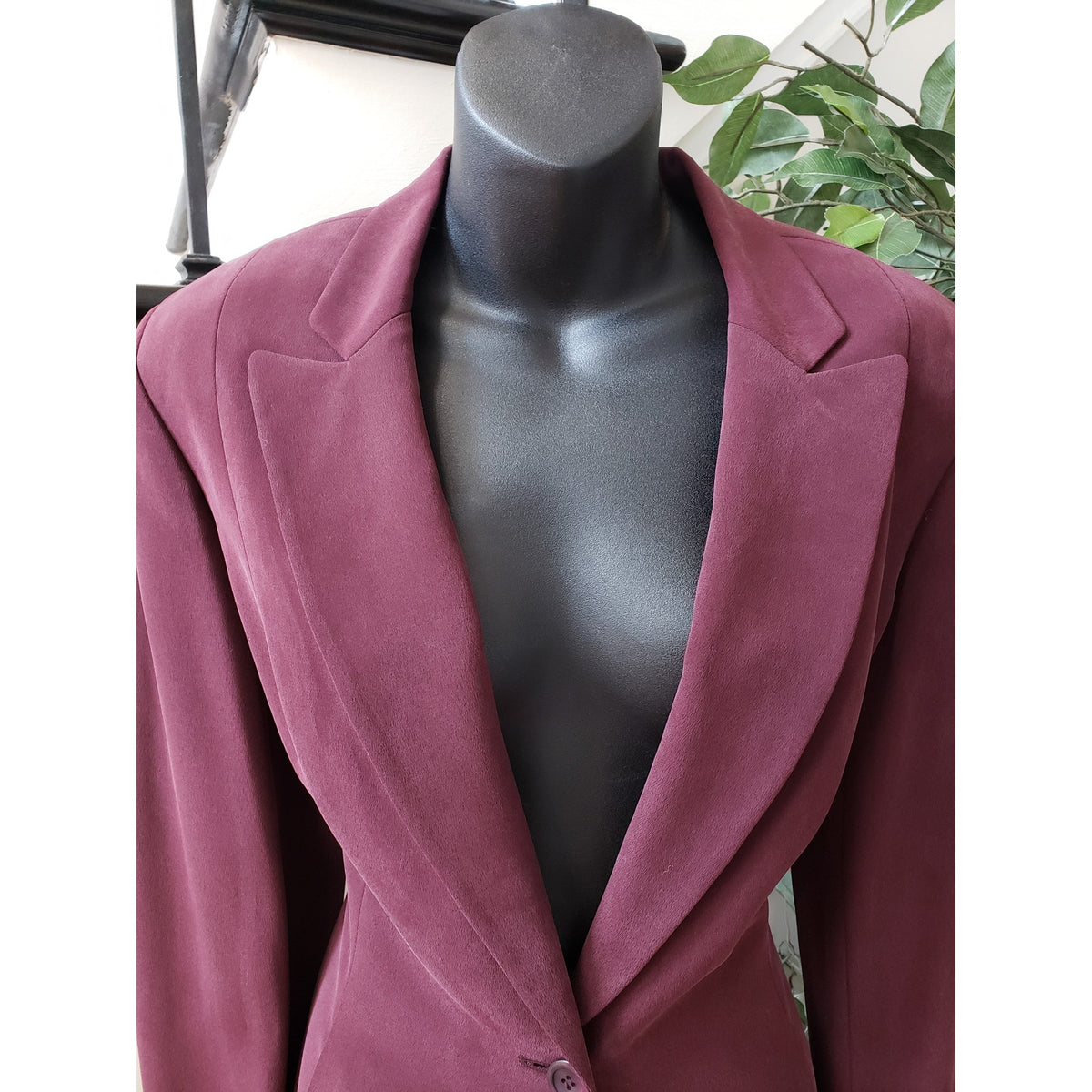 Jones New York 2 Piece Skirt Suit Silk 10 Burgundy Single Breasted 1 Button