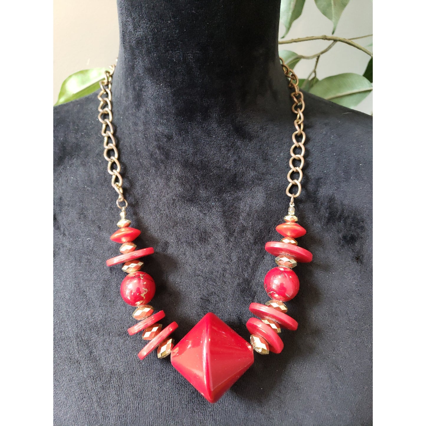 Women Red Retro Gold Chunky Boho Plastic Ball Bead Flat Spacers Necklace Jewelry
