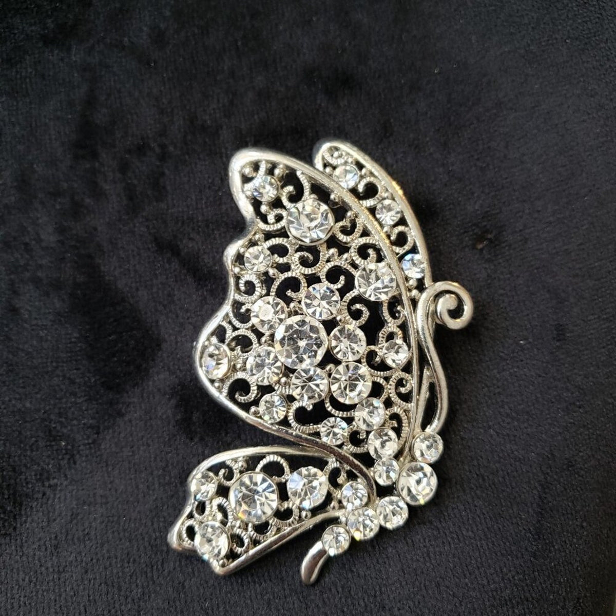 Womens Fashion White Colorless Crystal Butterfly Shape Brooch Necklace Jewelry