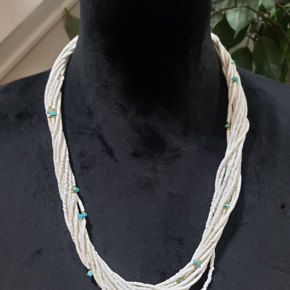 Women's White Multilayer Beaded Round Fashion Jewelry Necklace