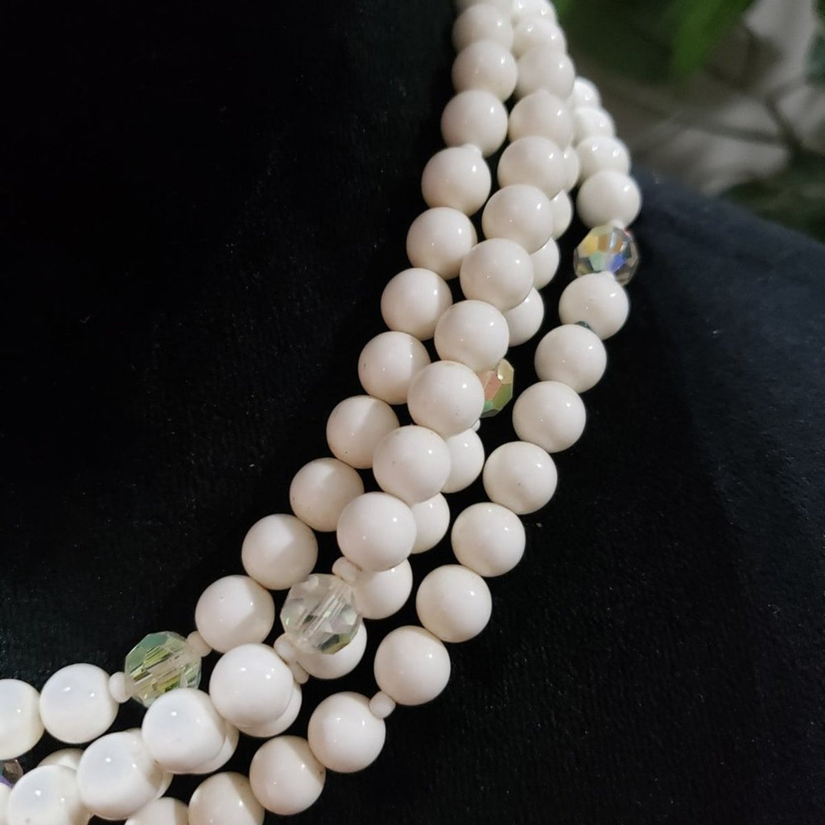 Womens Fashion White Faux Pearl 4-Layered Choker Necklace Jewelry Adjustable
