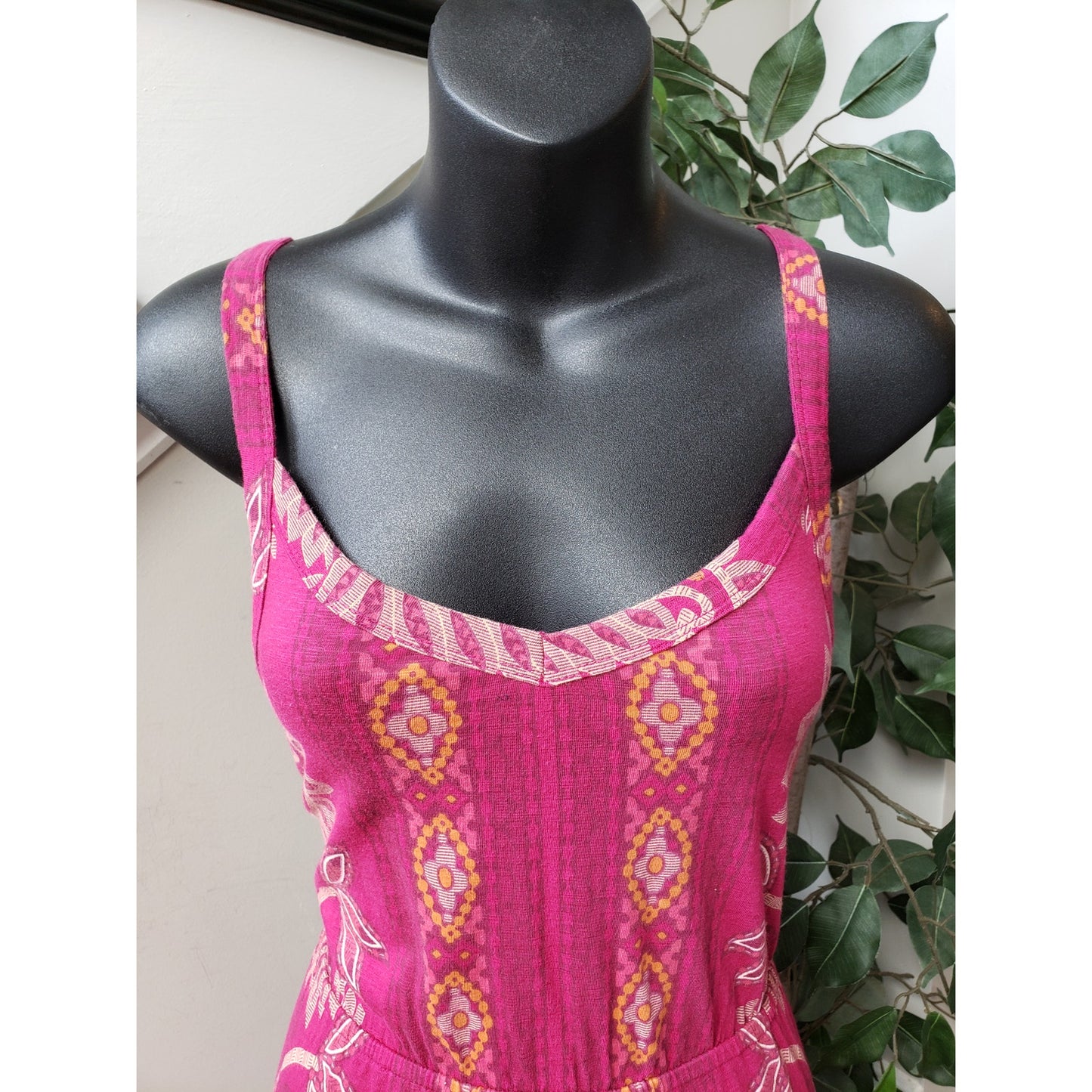Sonoma Long Maxi Dress Women's Size Medium Purple Strap Round Neck Sleeveless