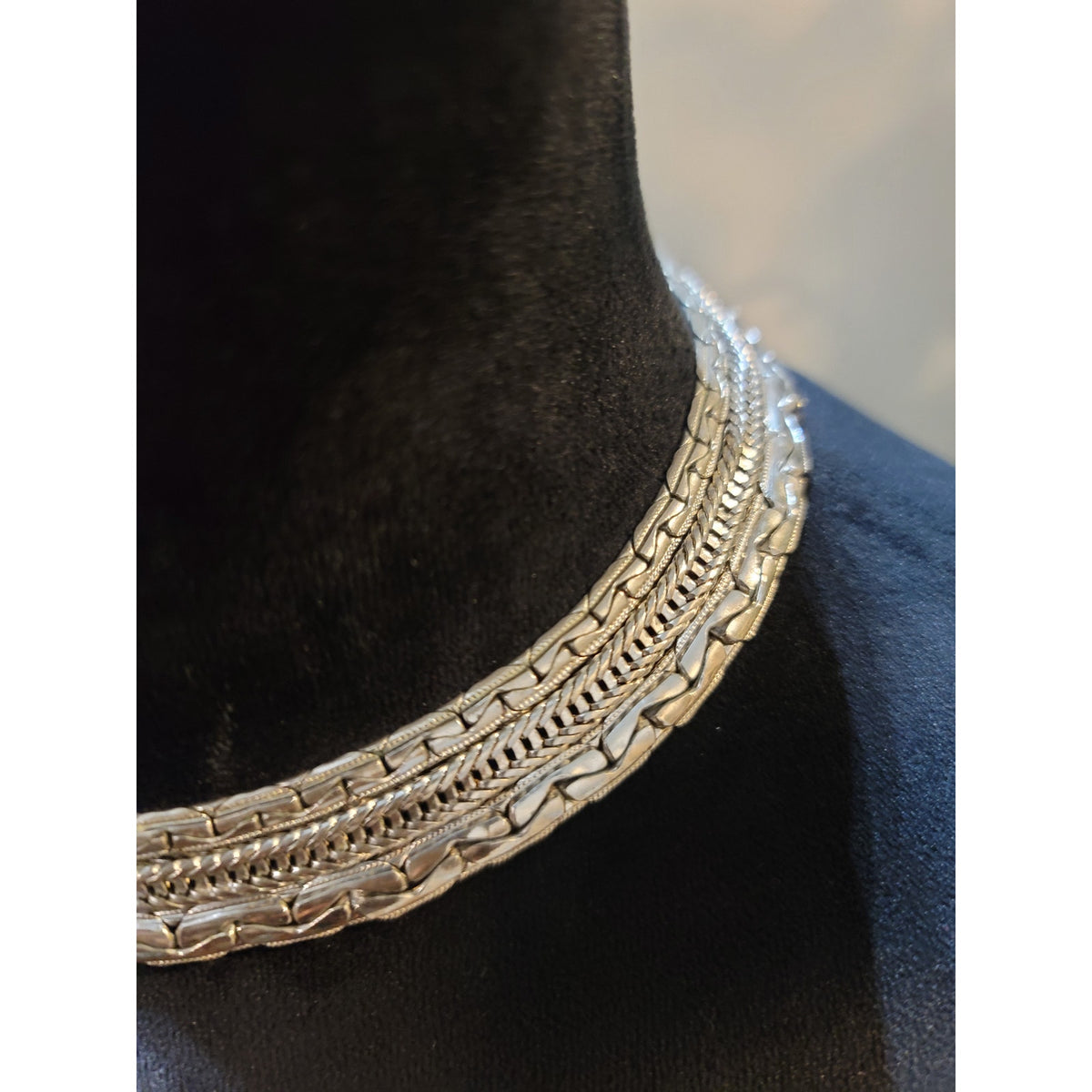 Women's Sleek Silver Multi-Strand Necklace with Statement Clasp Elegant Design