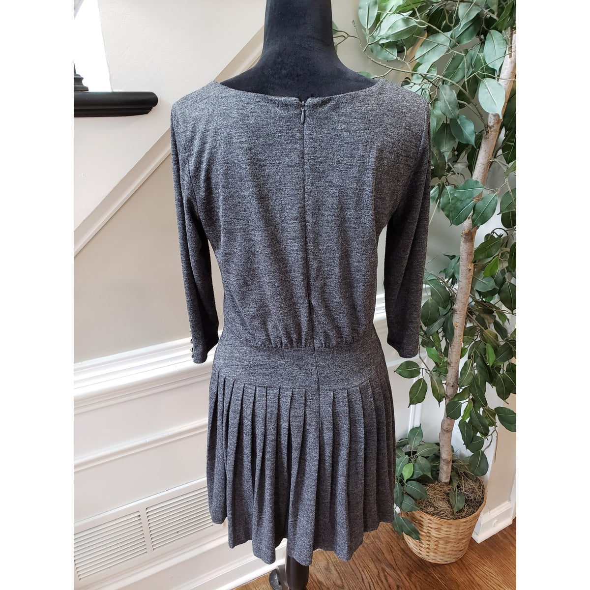 LOFT A Line Dress Women's 2 Gray Polyester Drop Waist Pleated Boat Neck Back Zip