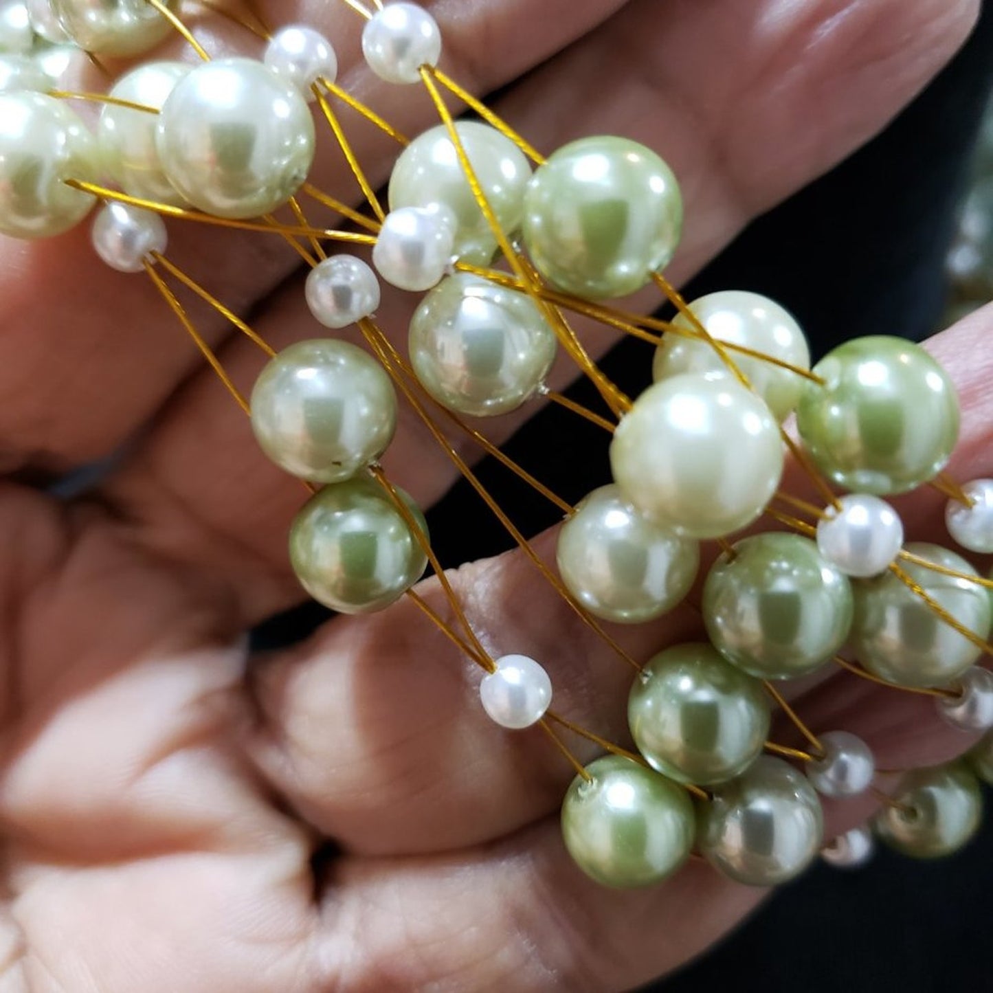Women Fashion White Freshwater Pearls Beaded Collar Necklace with Lobster Clasp