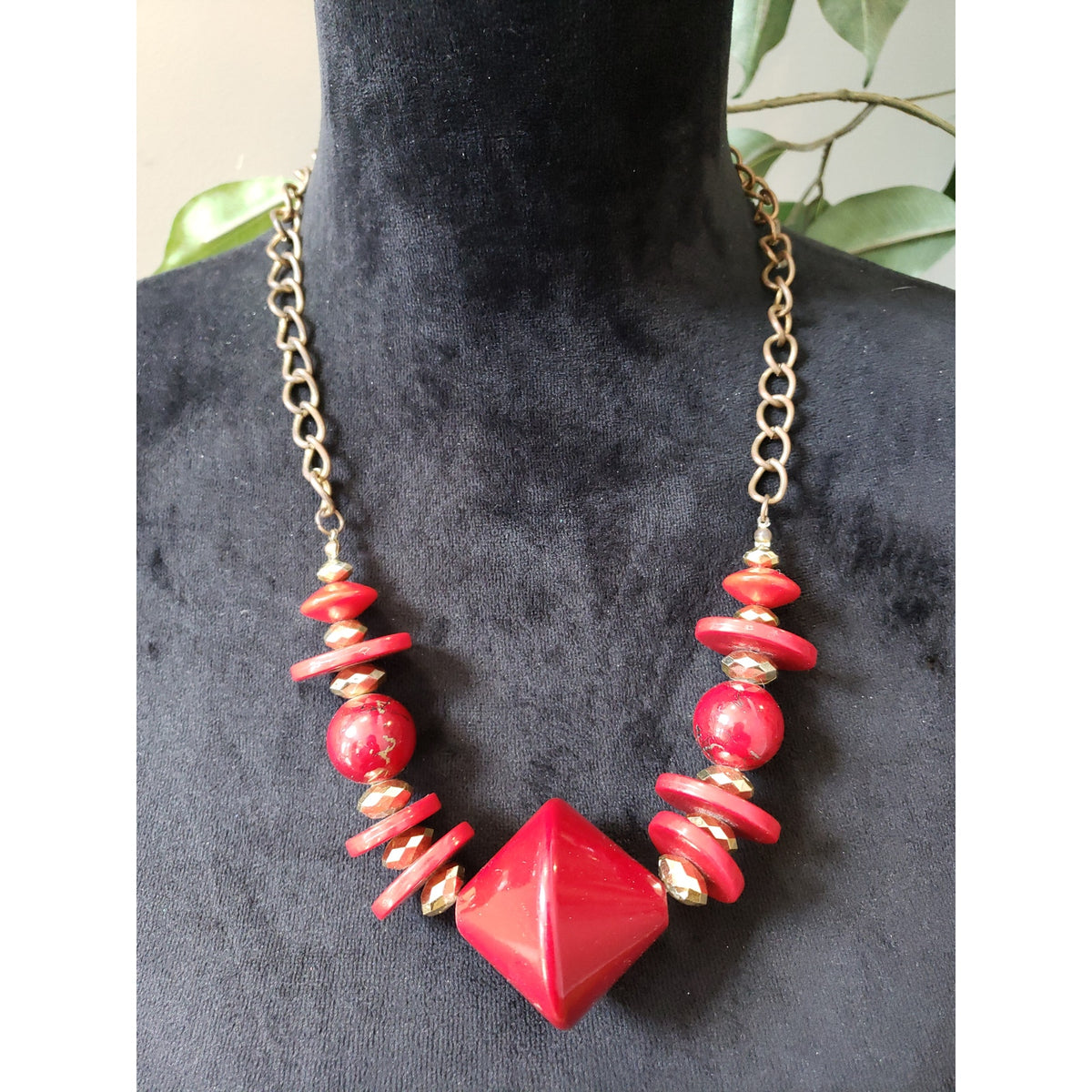 Women Red Retro Gold Chunky Boho Plastic Ball Bead Flat Spacers Necklace Jewelry