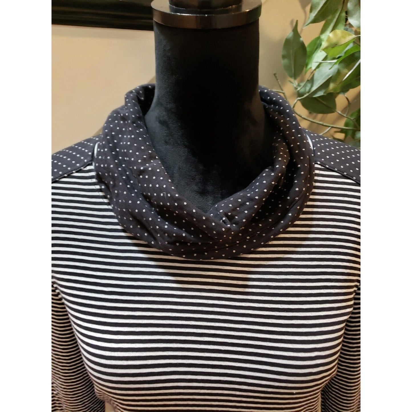 Weekends by Chico's Women's Black White Striped Long Sleeve Cowl Neck Sweater 1M
