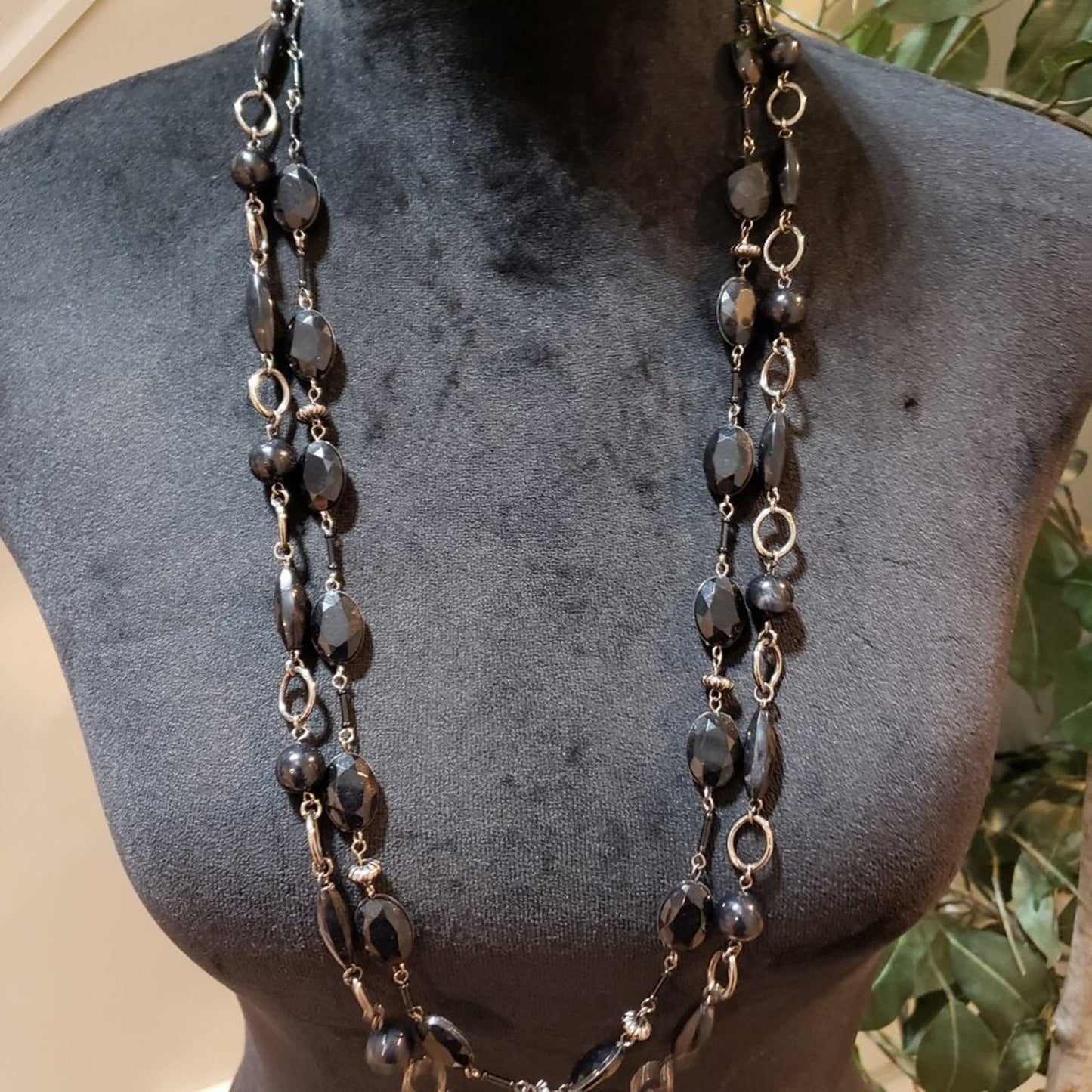 Womens Fashion Black Gemstone Beaded and Links Double Row Necklace Jewelry