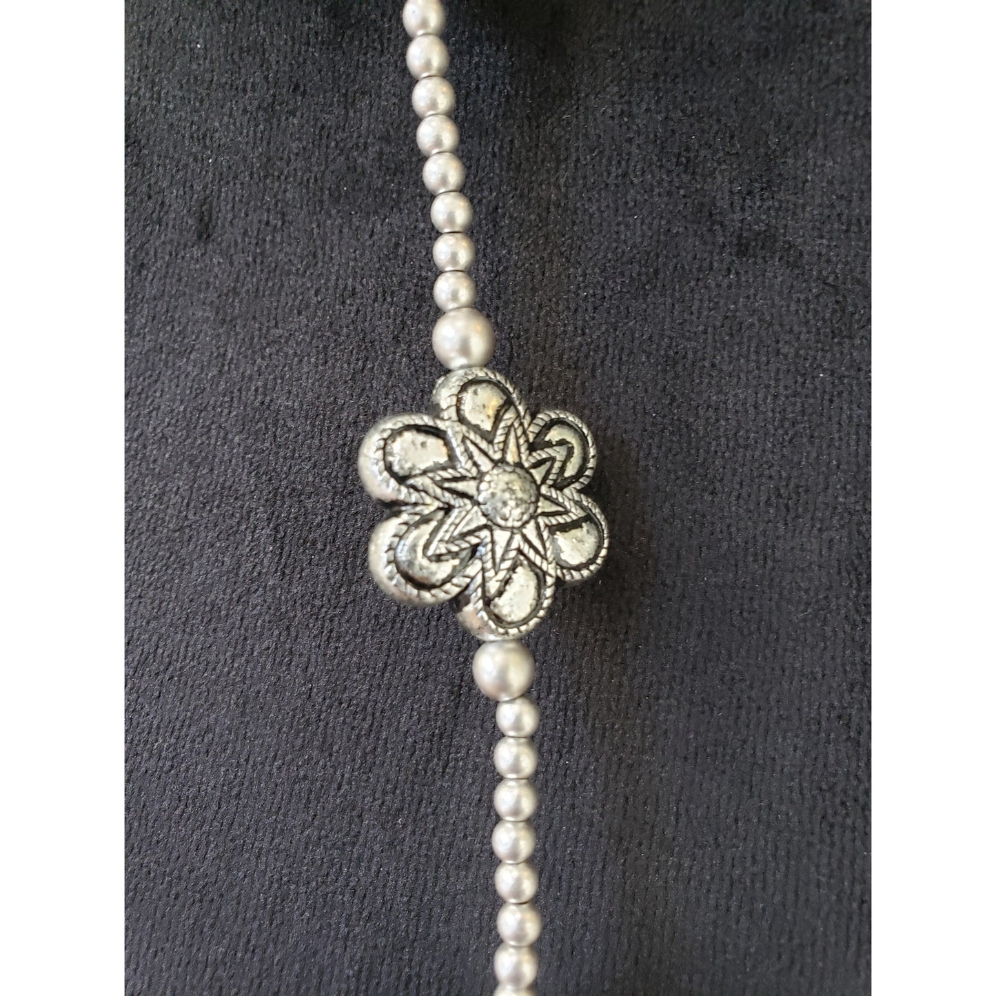Treska Women Silver Tone Metal Balls/Flower Seed Bead Staton Necklace w/ Lobster