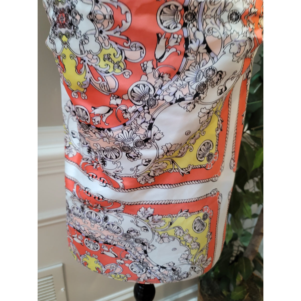 Cache Cami Tank Top Women's SZ XS Multicolor Floral Cowl Neck Spaghetti Strap