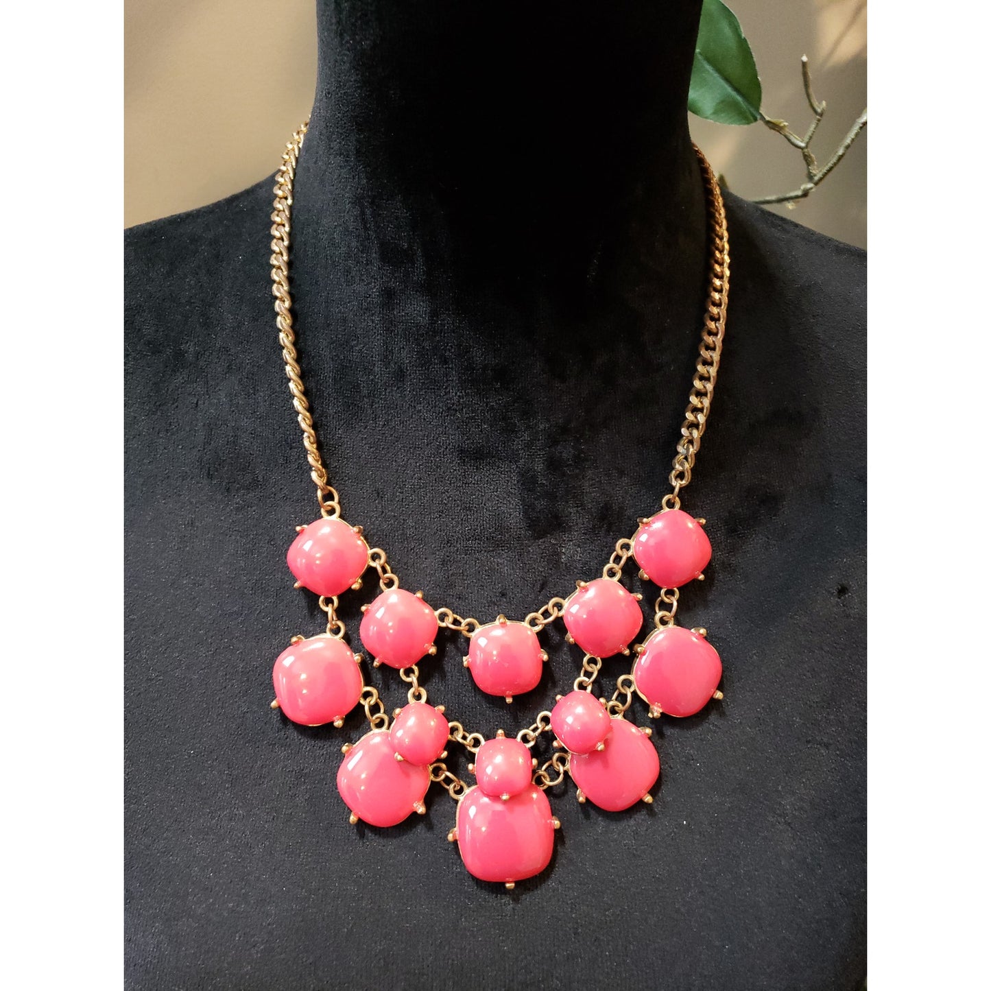 Women's Pink Bubble Statement Necklace Lobster Clasp Gold Tone Fashion
