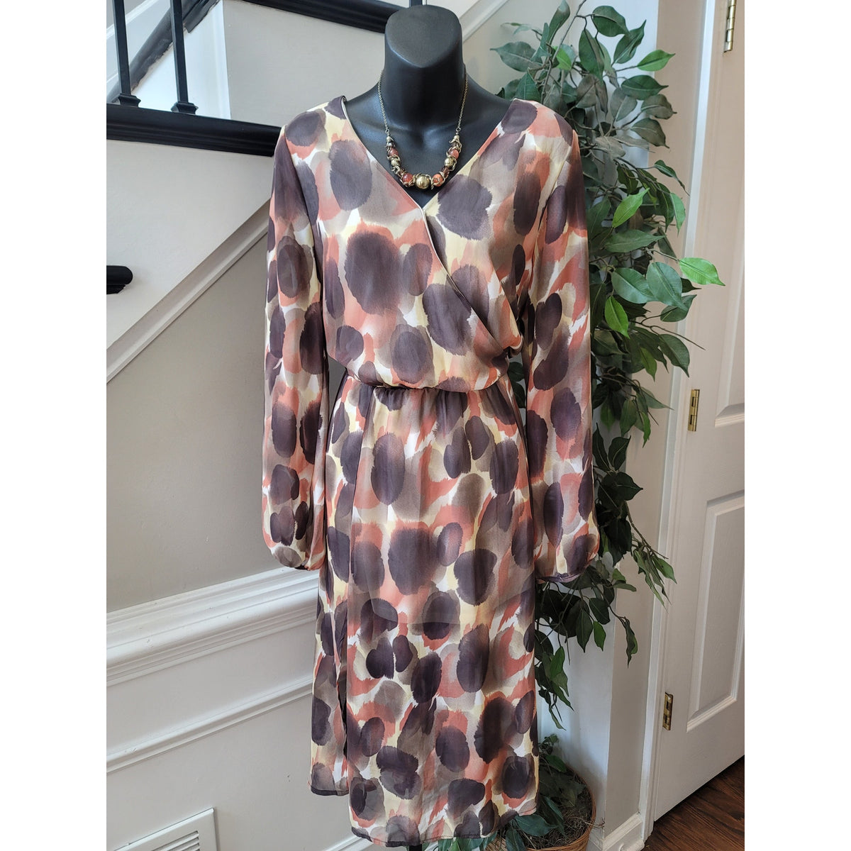 Pointed Threads Midi Dress Women's Size Large Multicolor 100% Polyester V Neck