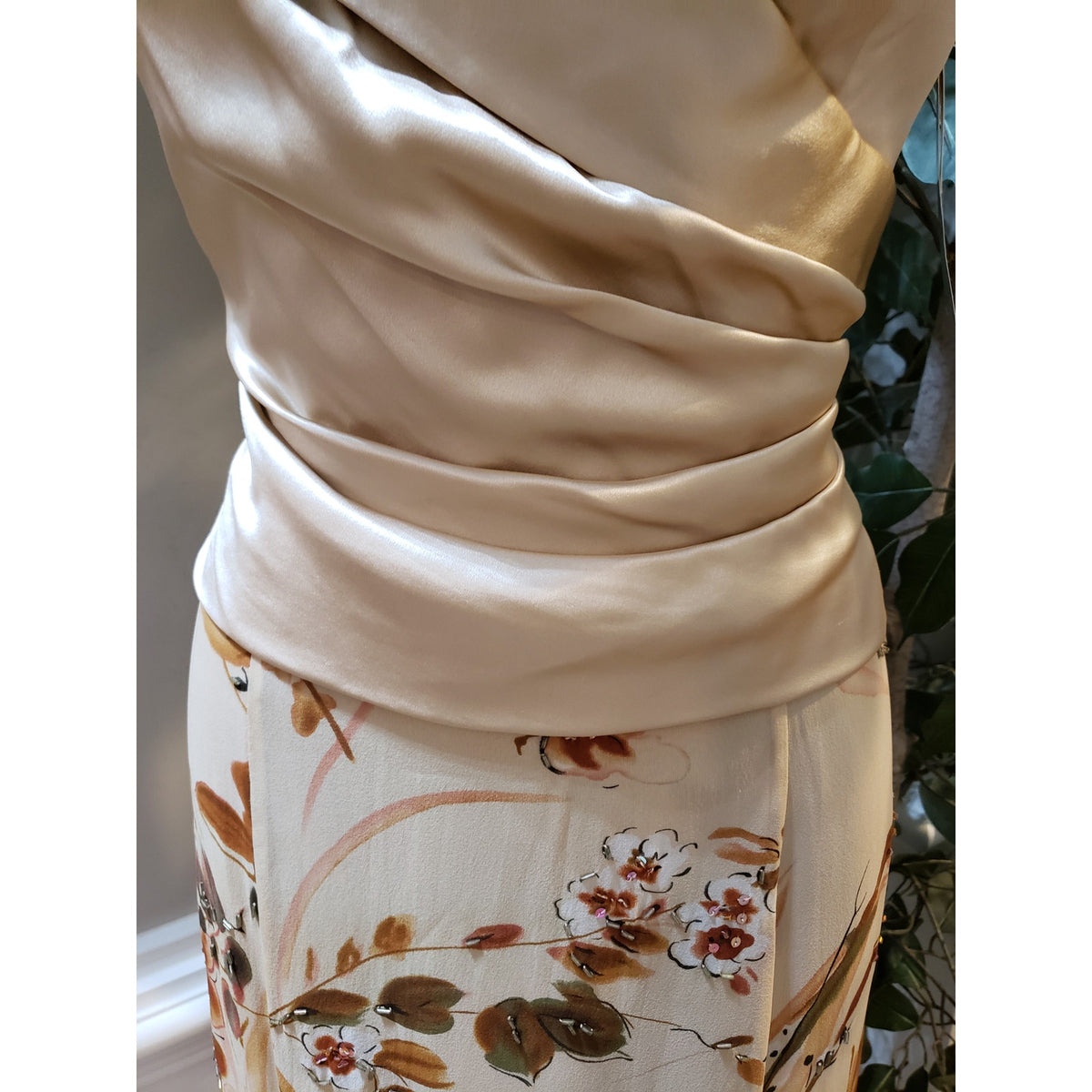 Adrianna Papell Evening Maxi Dress Women's 6 Beige Silk Beaded Floral Back Zip