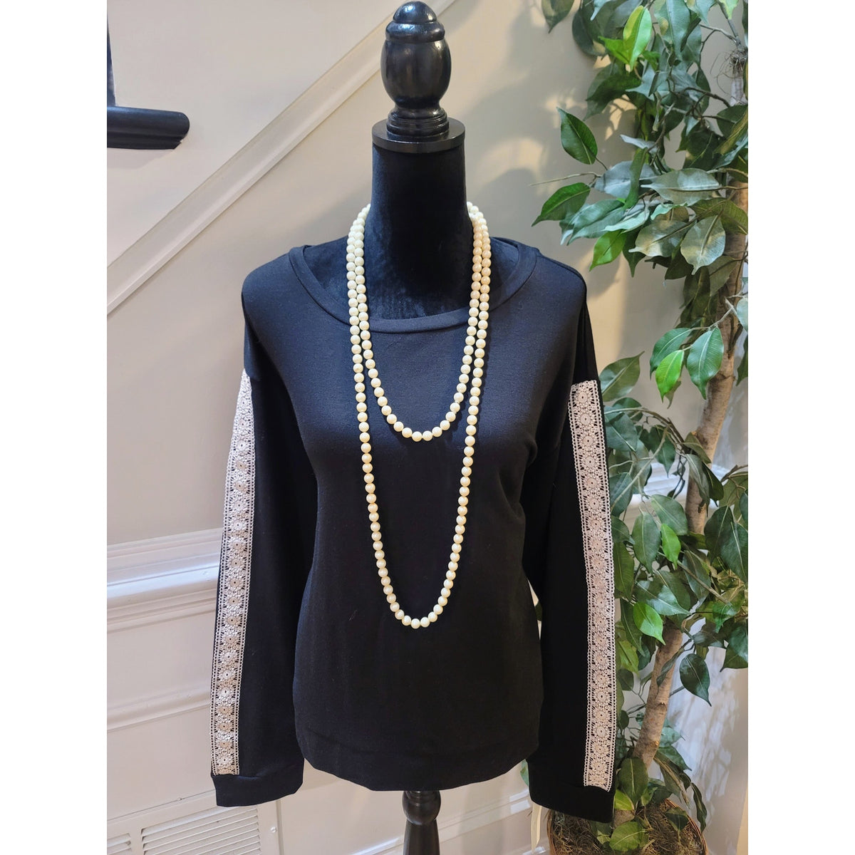 Flora Nikrooz Sweatshirt Women's SZ XXL Black Lace Trim Drop Shoulder Crew Neck