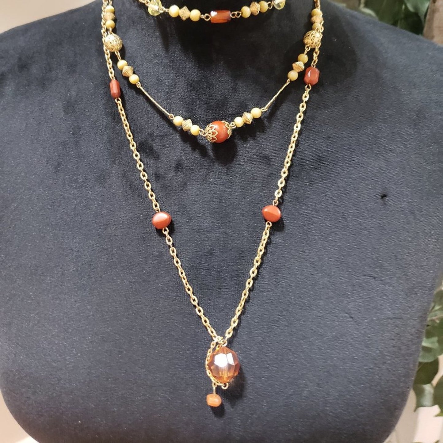 Women Fashion Triple Layer Beaded Charm Pendant Necklace with Lobster Clasp