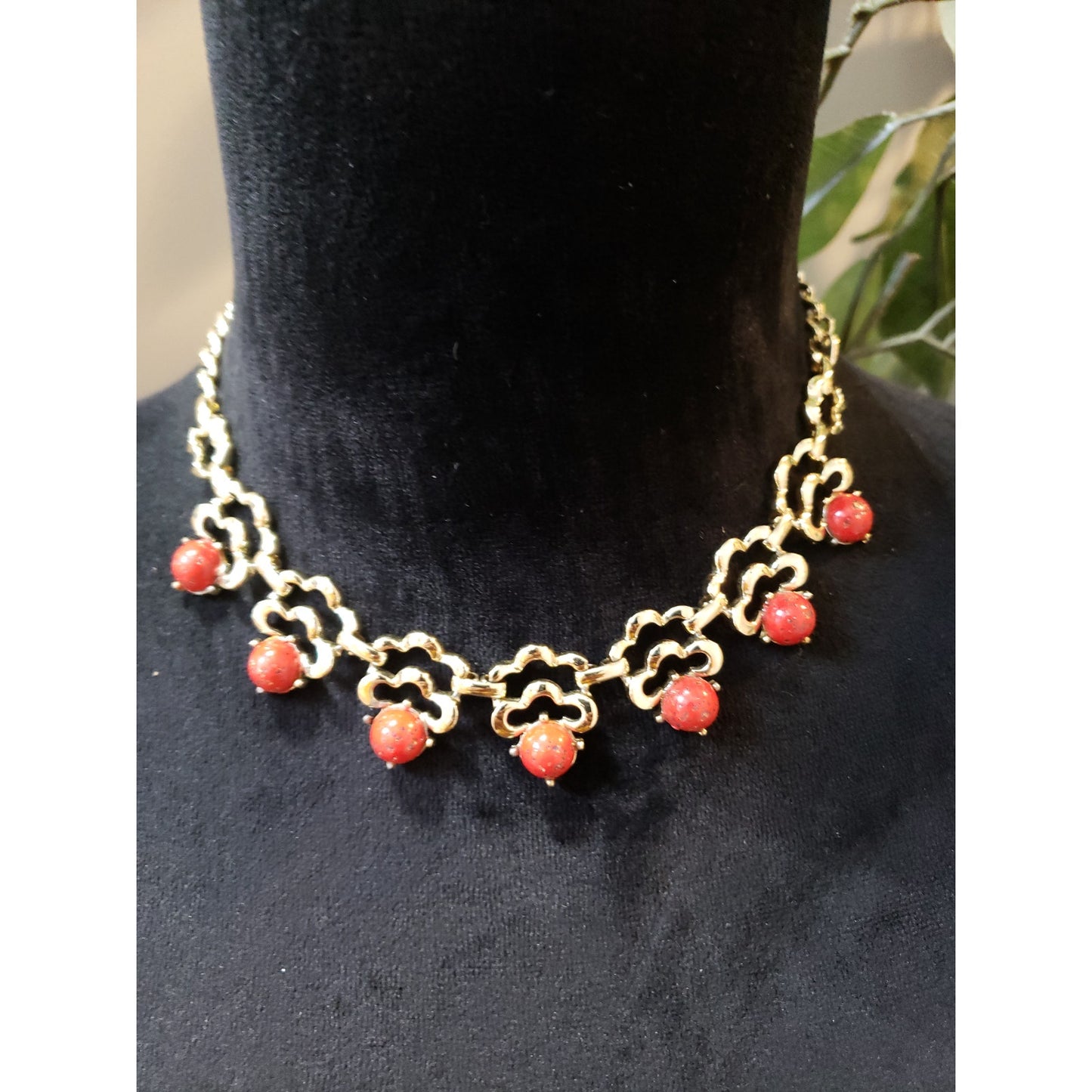 Women Gold Red Beaded Choker Necklace Vintage Floral Statement Chain Jewelry