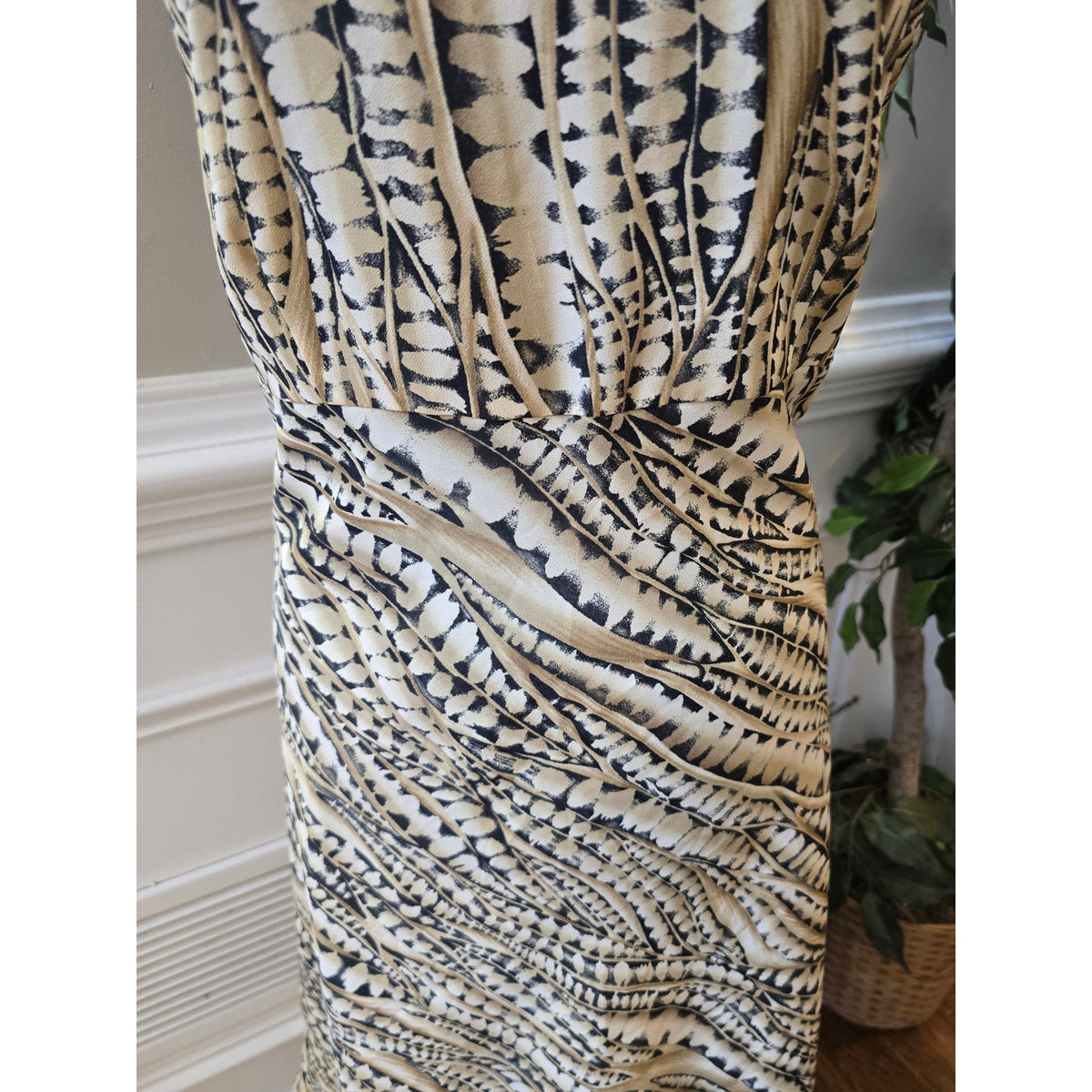 New York & Company Midi Dress Women Large Beige Abstract Halter Neck Back Zipper