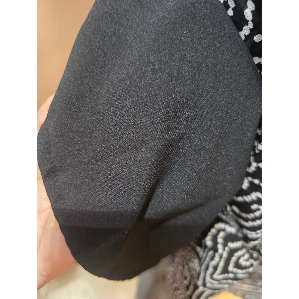 Loft Shift Dress Women's SZ XS Black/White Geometric Pleated Keyhole Waist Tie