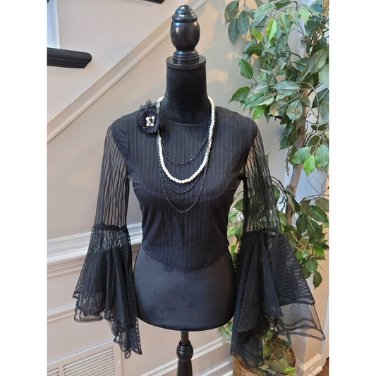Fashion Nova Crop Top Women's Size Small Black 100% Polyester Bell Sleeves