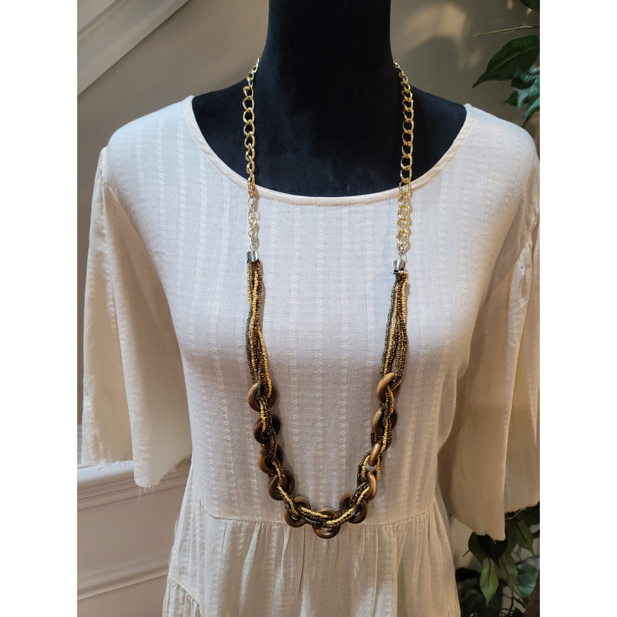 Cato Blouse Top Women SZ 22/24W Off-White Tiered Raw Edge Keyhole Flutter Sleeve