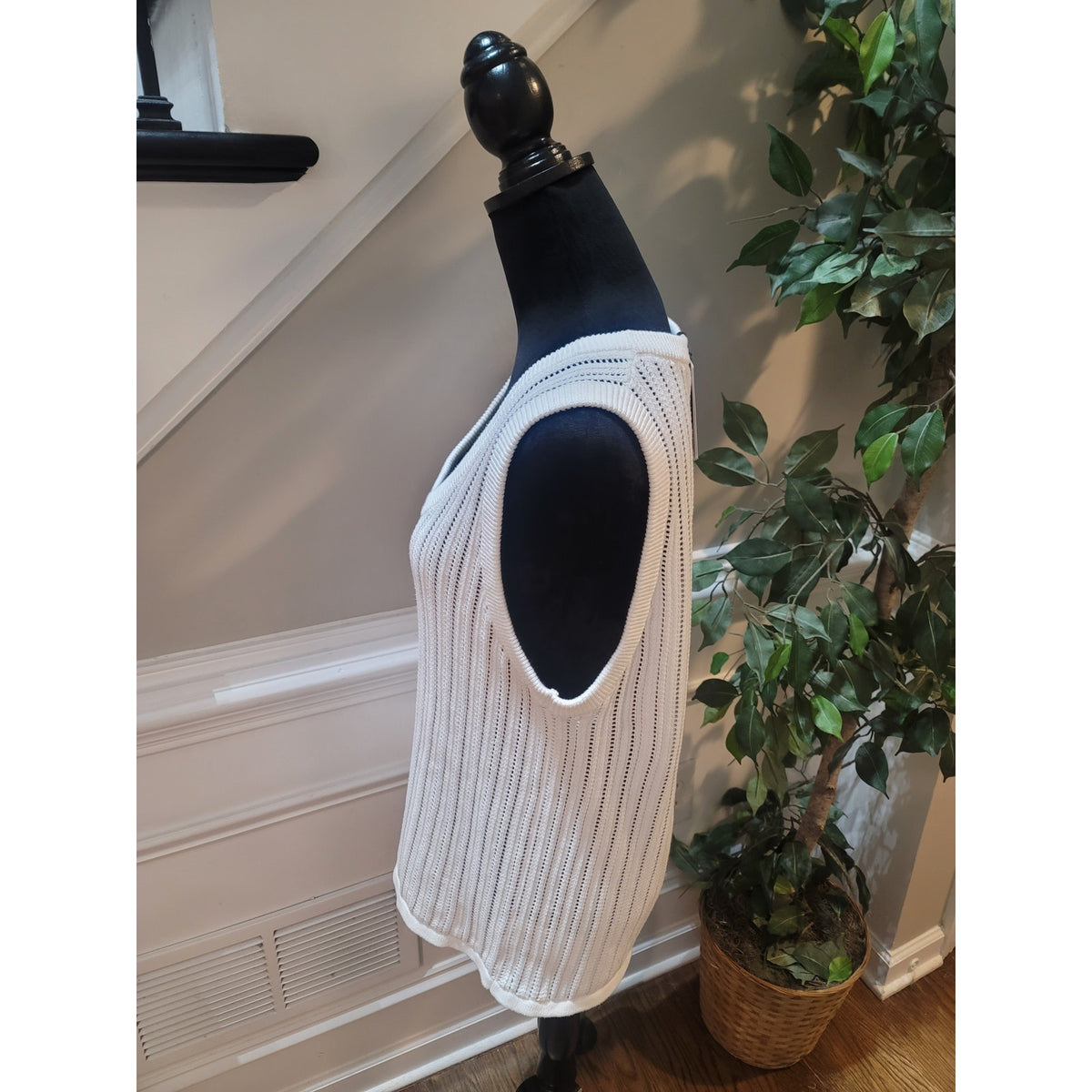 The Upside Stitch Sweater Women Medium White Open Knit Ribbed Armhole Sleeveless