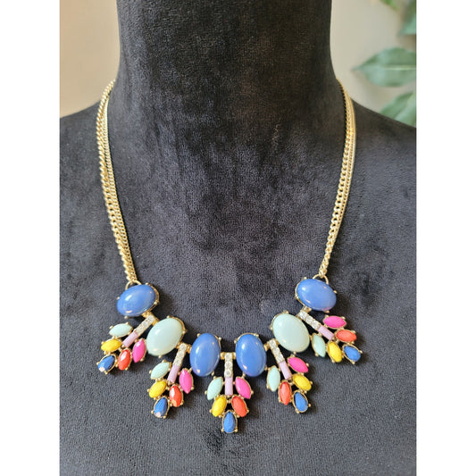 Women's Colorful Statement Necklace With Lobster Clasp Oval Crystal Beads Design