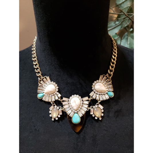 Women Fashion Howlite Turquoise Stones Crystal Beaded Statement Elegant Necklace