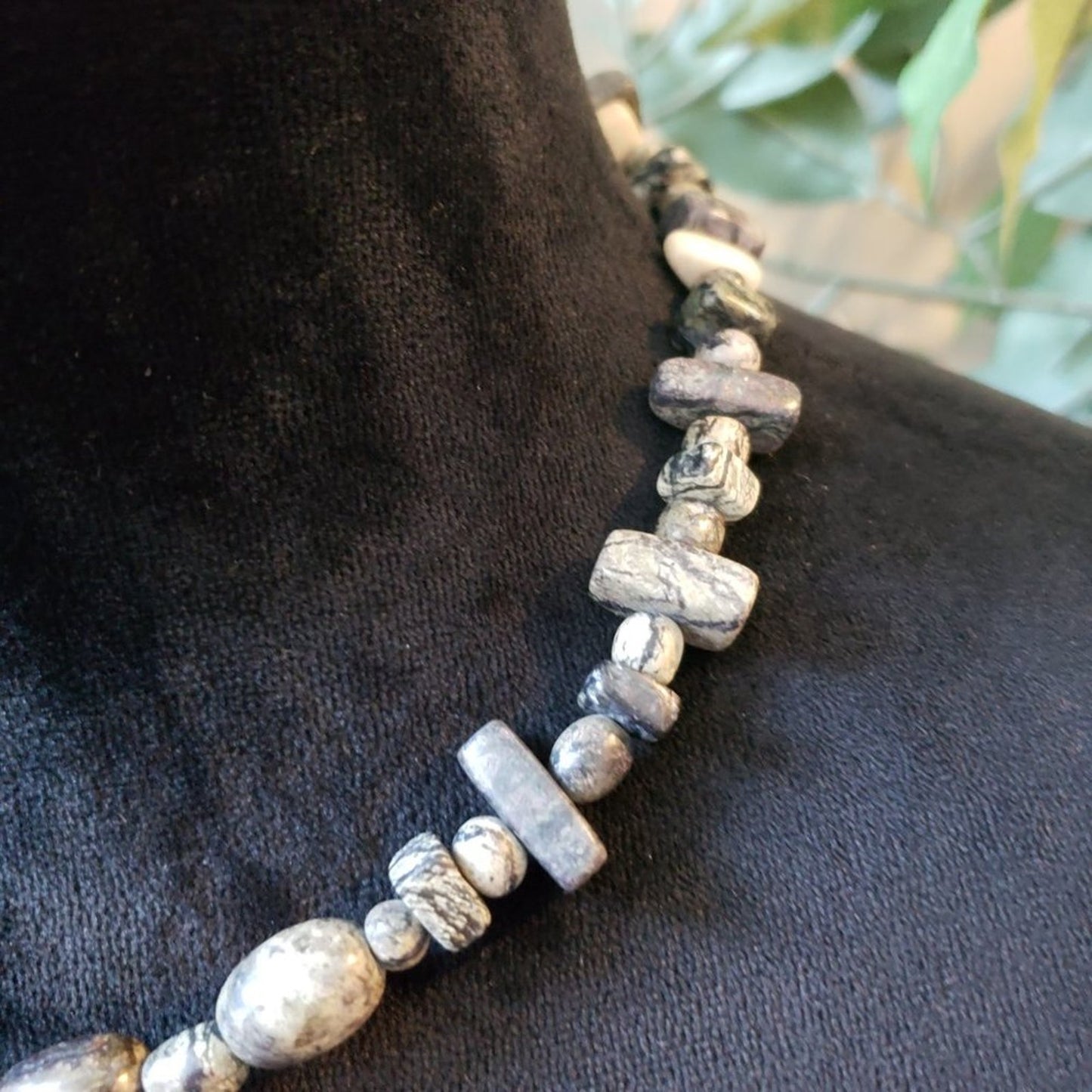 Womens Fashion Old Islamic Underground Beads Collar Necklace with Lobster Clasp
