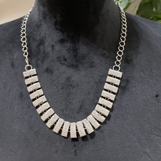 Women Fashion Metal Geometric Chains Iron Alloy Glitter Paper Choker Necklace