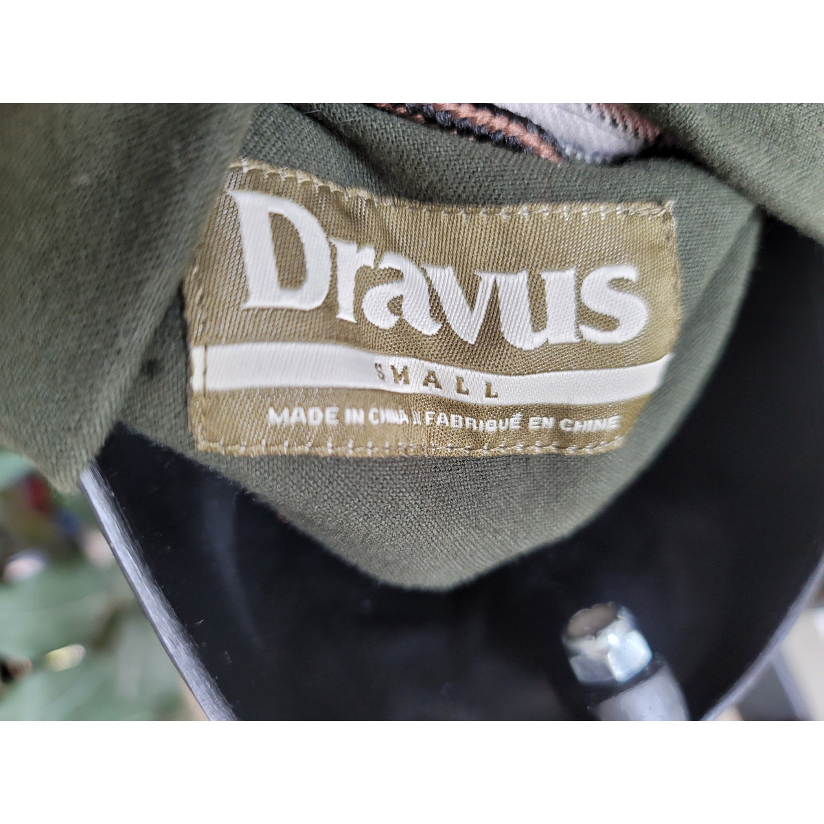 Dravus Button Down Shirt Men's Size Small Olive Green 100% Cotton Front Pockets