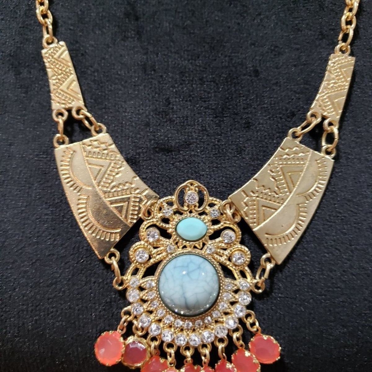 Womens Fashion Choker Semiprecious Stones Pearls Necklace with Lobster Clasp