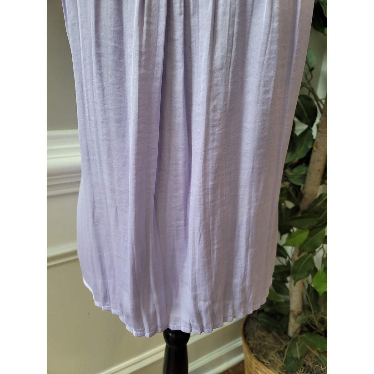 INC International Concepts Blouse Women Size XL Lilac 100% Polyester Sleeveless