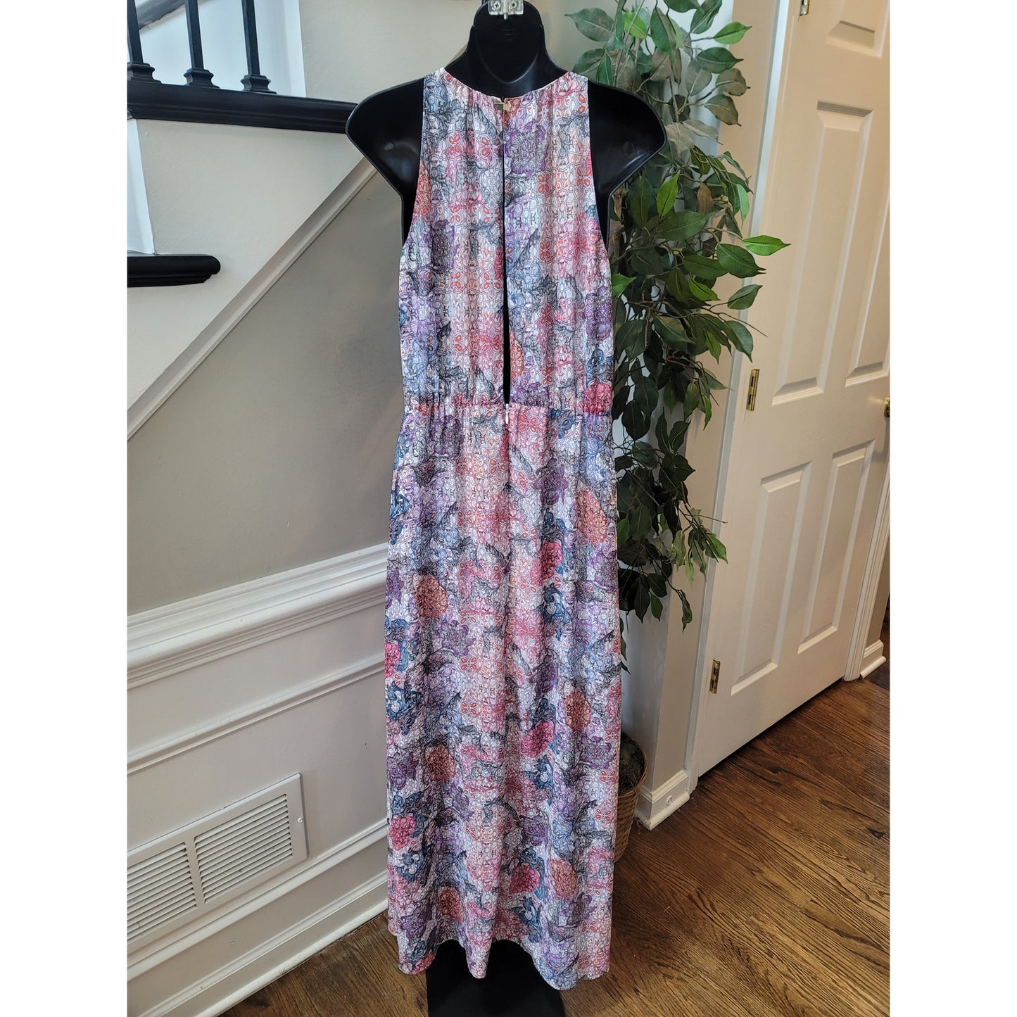 H&M Maxi Dress Women's Size 4 Multicolor 100% Polyester Sleeveless Crew Neck
