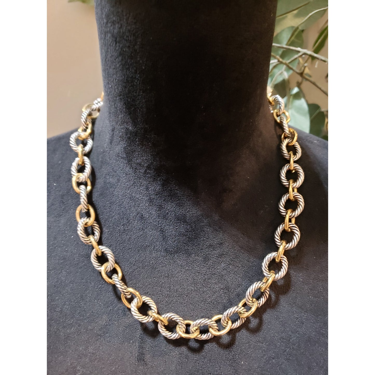 Womens Fashion 2 Tone Twisted Linked Chain Collar Necklace Jewelry with Bracelet
