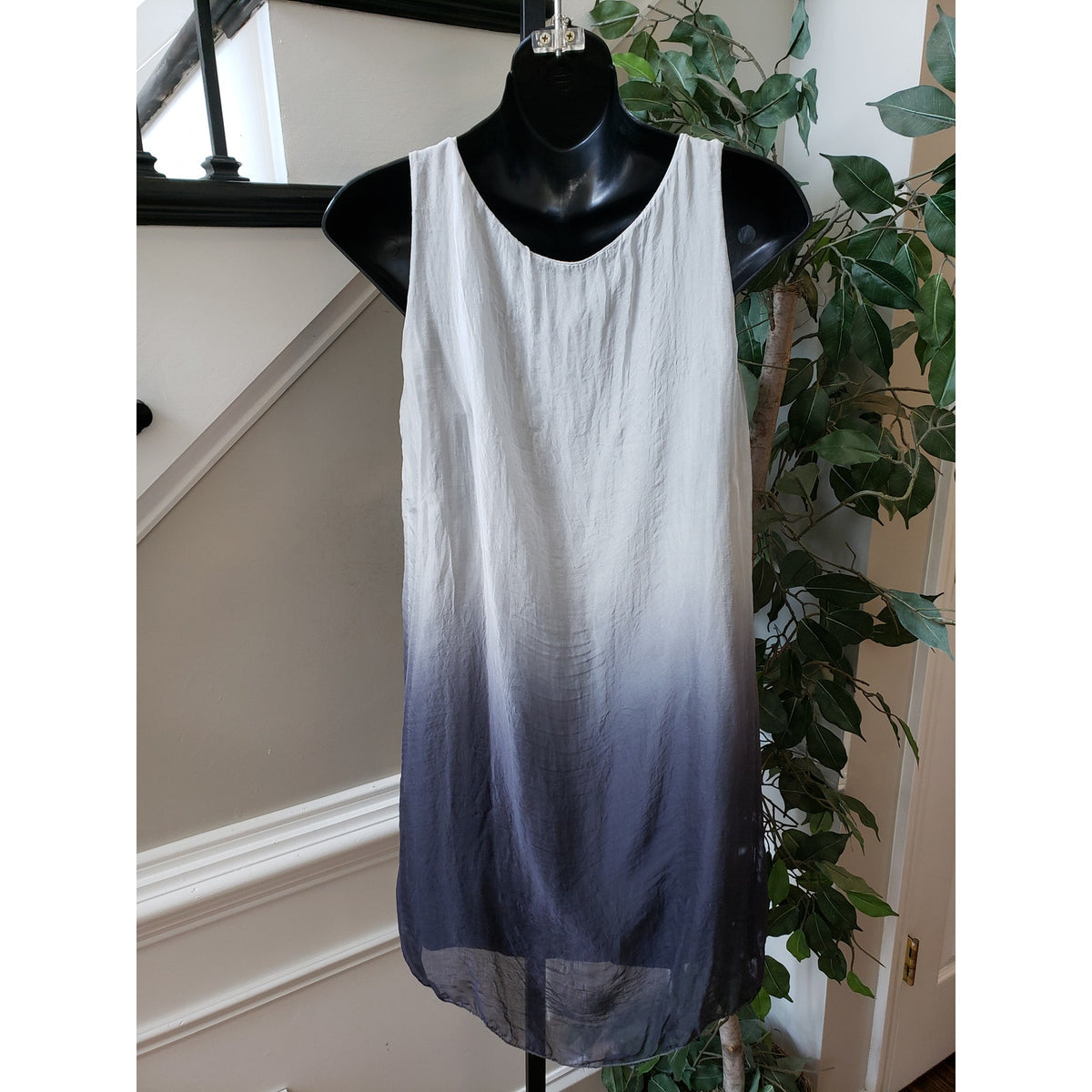 Prontomoda Giusy Sheath Dress Womens Size XS White Tie Dye Sleeveless Scoop Neck
