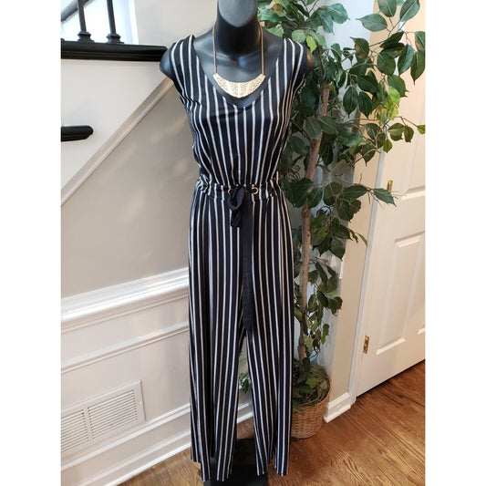 Wrapper Women's Black & White Polyester V-Neck Sleeveless Jumpsuit Size X-Large