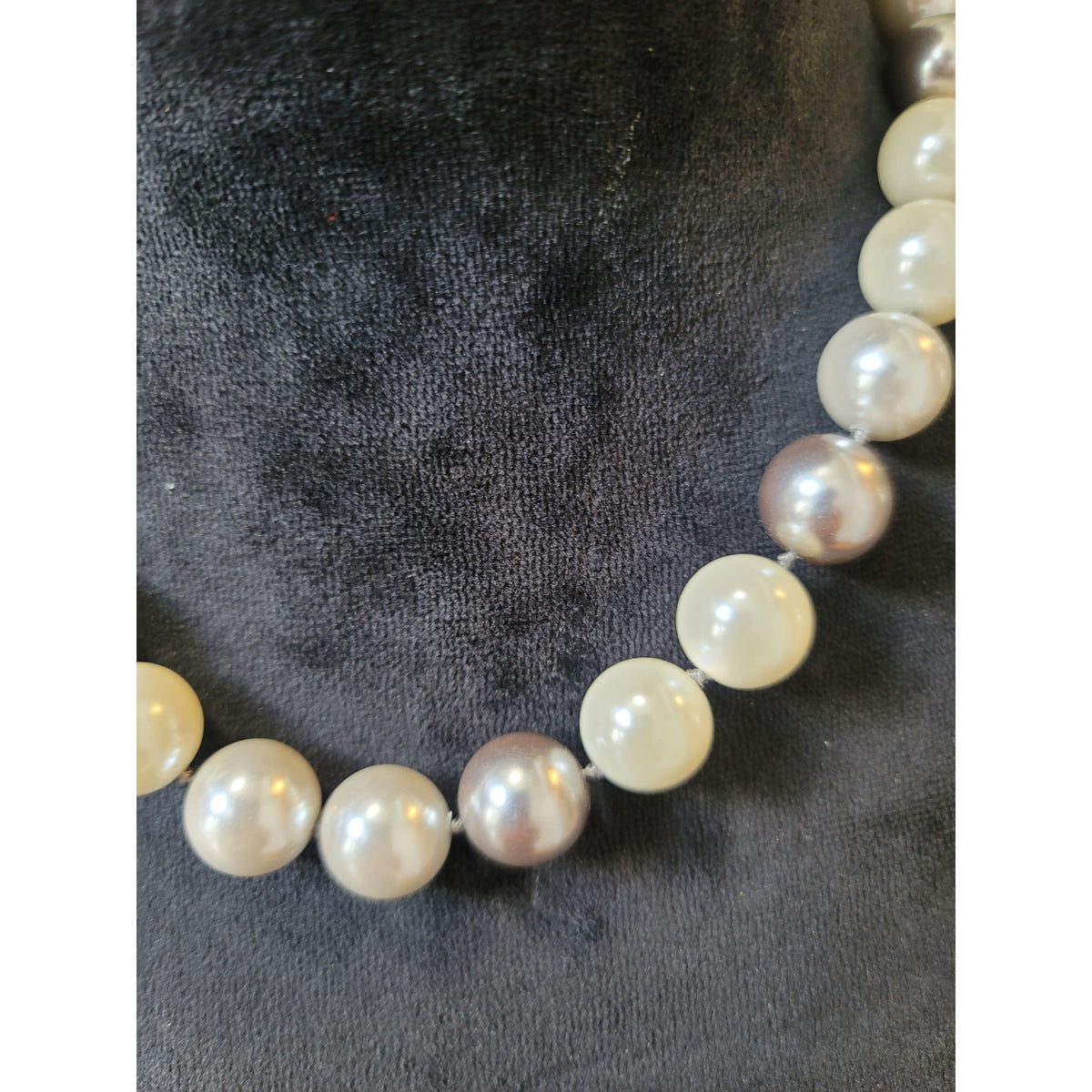 Women's Elegant White And Gray Faux Pearl Necklace With Adjustable Hook Clasp