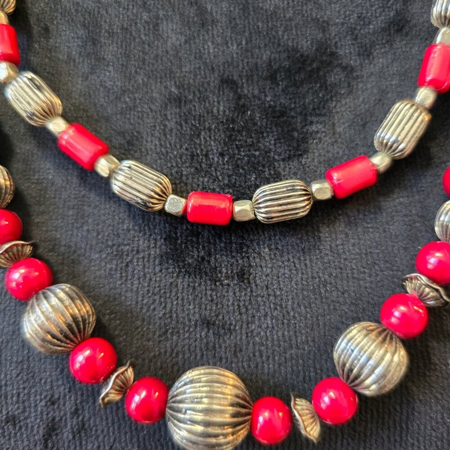 Womens Fashion Red & Silver Pearl & Metal Beaded Necklace with Lobster Clasp