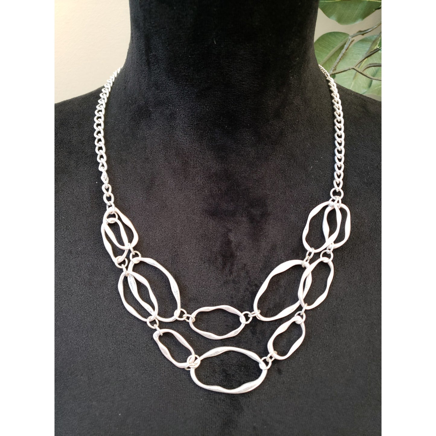 Silver Tone Hammered Link Statement Necklace Layered Geometric Chain Choker