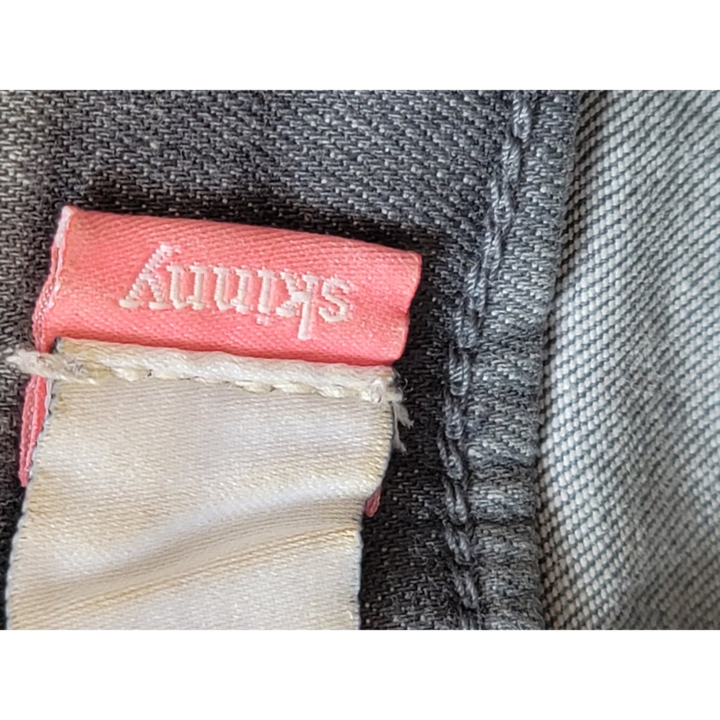 Cabi Skinny Jeans Women's Size 4 Gray Cotton Blend Zipper Stretch Lightweight