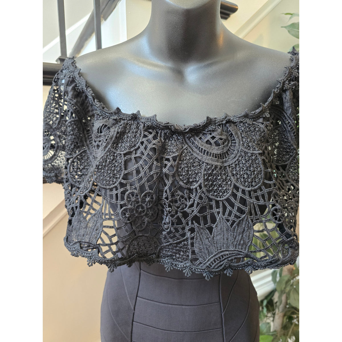 Kesses Bandage Dress Women's Chest Sz M Black Padded Crochet Lace Flounce Hem