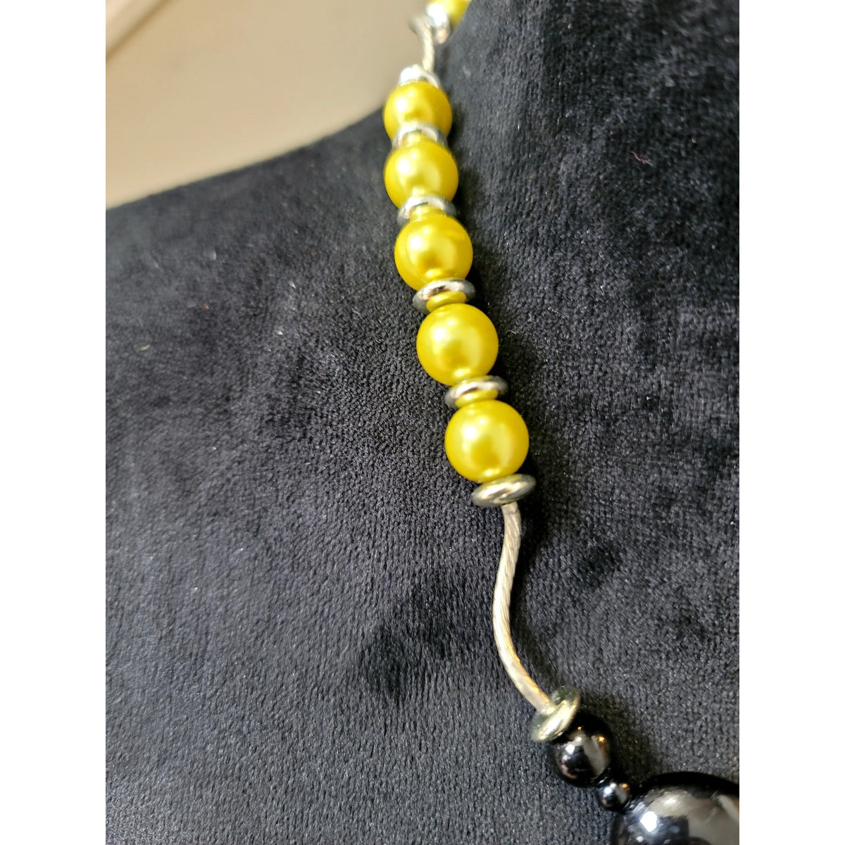 Yellow Black Beaded Silver Tone Statement Necklace Chunky Modern