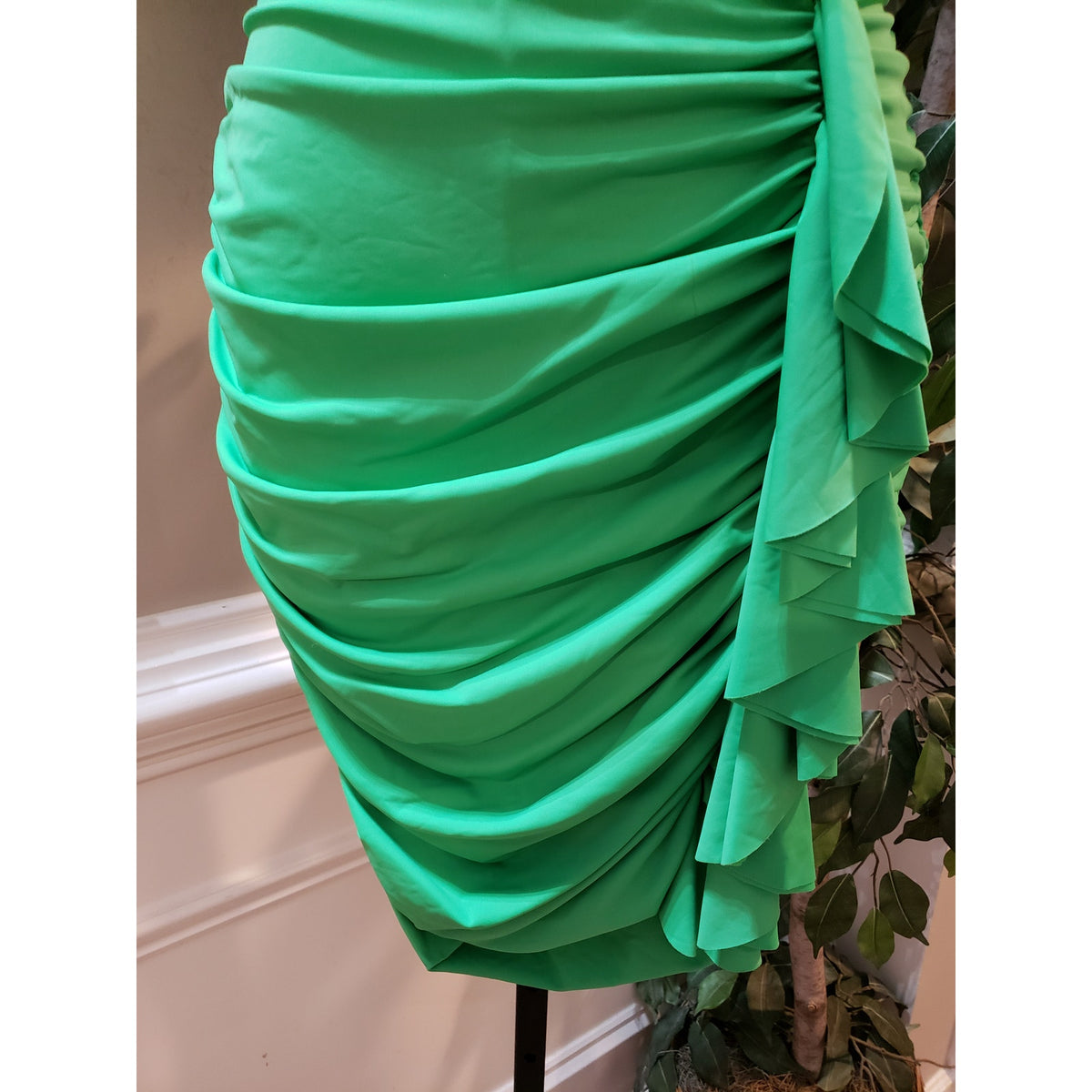 Meek Bodycon Dress Womens L Green Ruched Pleated Knee Length Sleeveless V Neck