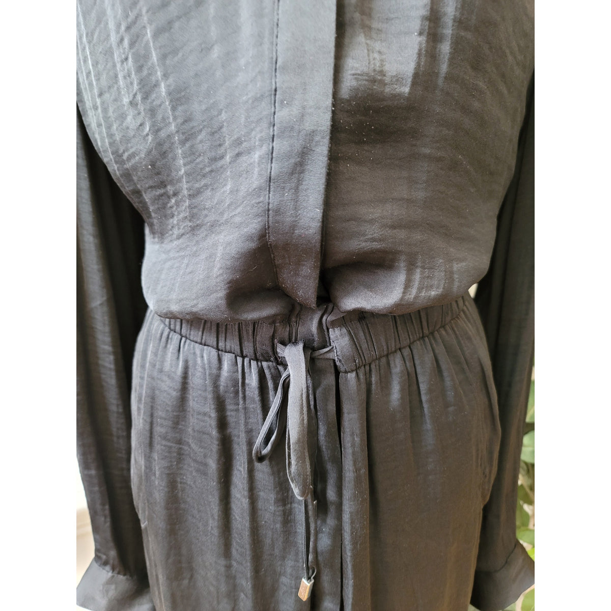Jennifer Lopez Dress Womens Size XL Black 100% Polyester Long Sleeve with Pocket