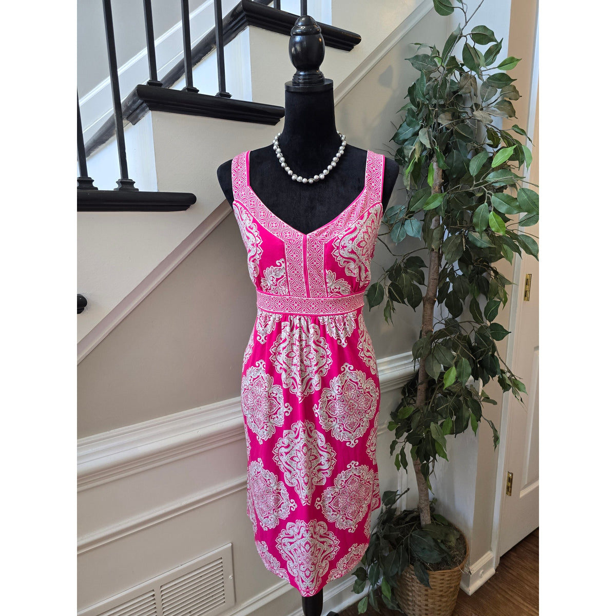 Apt 9 Midi Dress Women's Large Pink/White Geometric Pleated Stretch Empire Waist