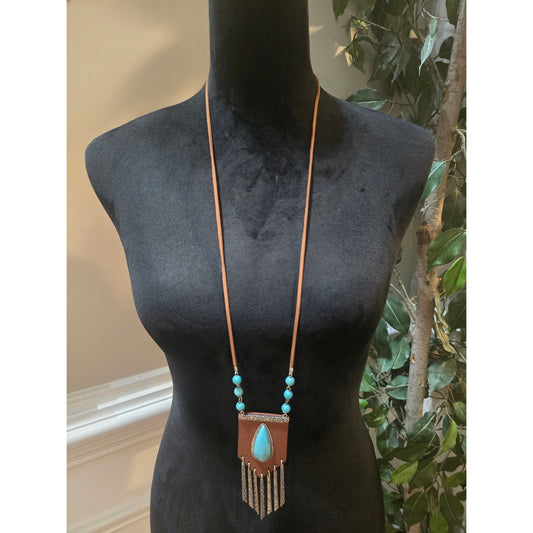 Women's Boho Turquoise Pendant Necklace With Fringe Design And Lobster Clasp