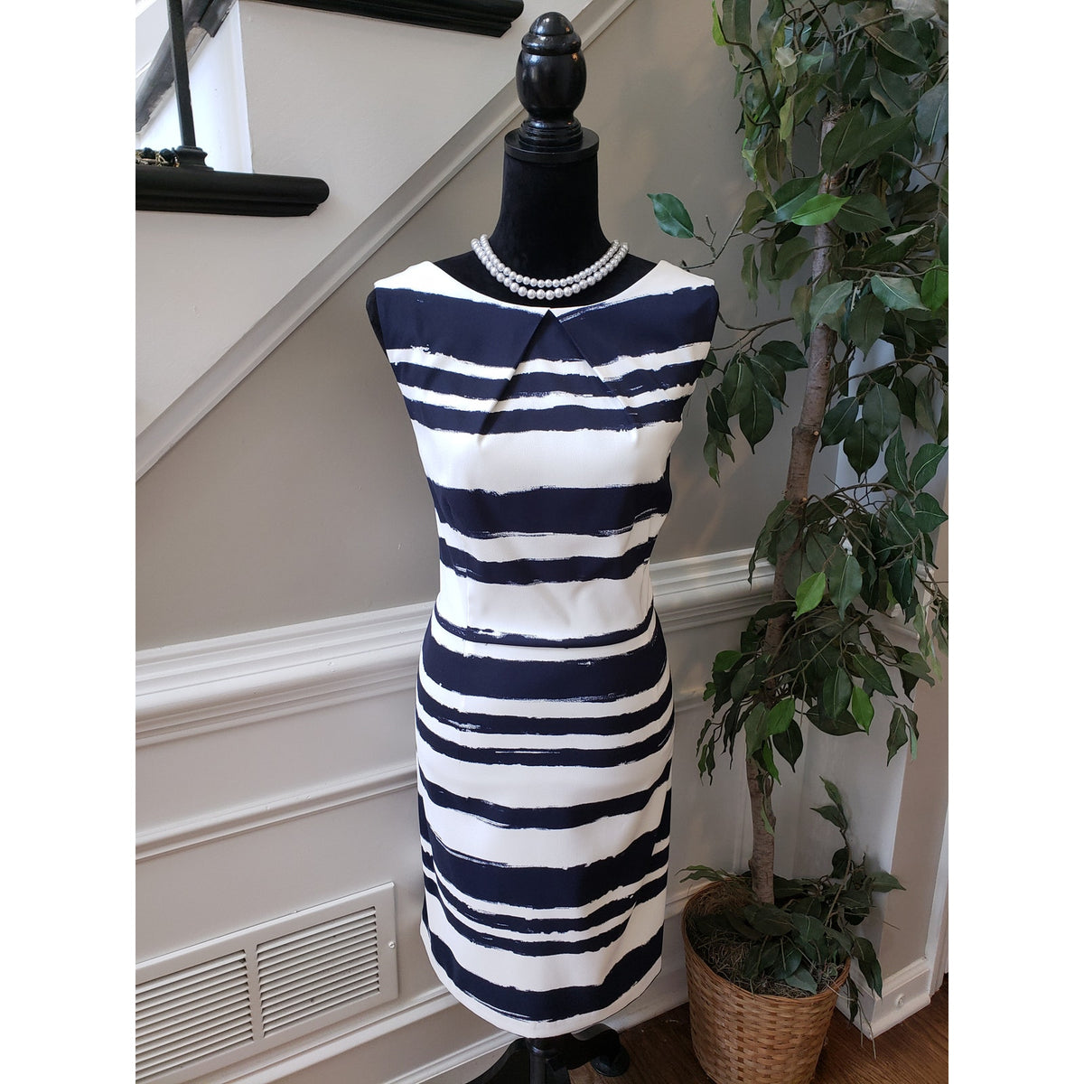 AB Studio Dress Women 16 Navy White Sheath Sleeveless Striped Career Stretch