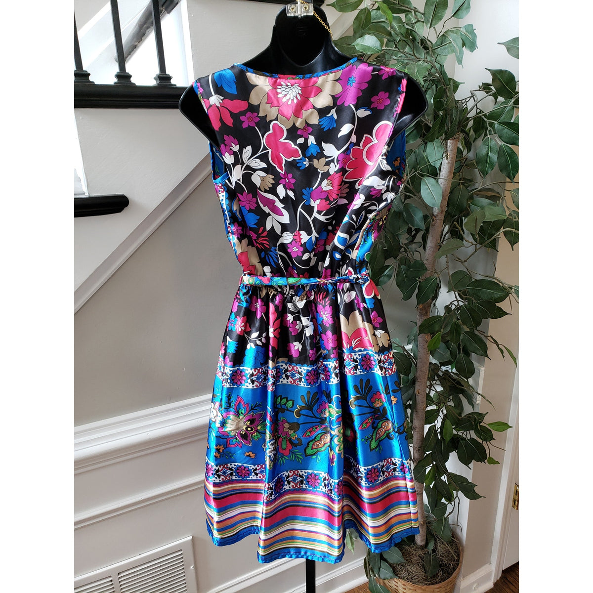 NY Collection A Line Dress Women Small Multi Floral Surplice Neck Tie Waist